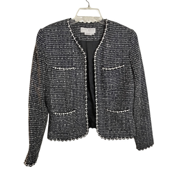 Maggy London Jackets & Blazers - 3249) Maggy London Tweed Cropped Open Front Acrylic Lined Blazer Size 10
